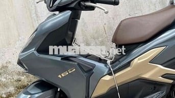 ab160 ABS mẫu mới vừa mua vài tháng 3/2025 mới 99%