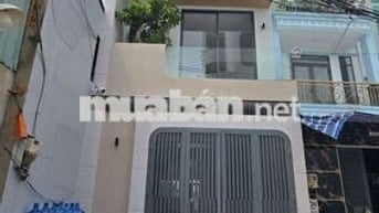 CHO THUÊ NHÀ 5X24(TRỆT+2LẦU) TRỐNG SUỐT NGAY LÊ TRỌNG TẤN ĐƯỜNG TẢI