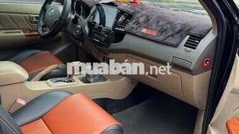 Toyota Fortuner 2011 2.7V - 109000 km chính chủ
