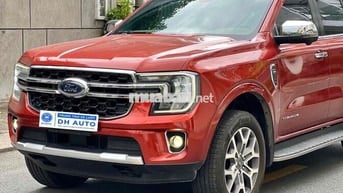 LƯỚT NHẸ EVEREST 2023 TITANIUM RẤT ĐẸP NHƯ MỚI