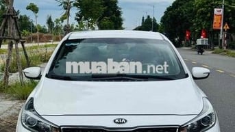 Kia Cerato 2016 1.6 MT