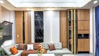 BẤN NHÀ 2 LẦU GẦN BỆNH VIỆN HOÀNG MỸ BÌNH DƯƠNG