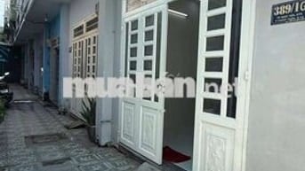 Nhã 1 Trệt, 1lầu, DT : 3.5mx7m=24m2. Sát MT Tô Ngọc Vân, ngay cây xăng