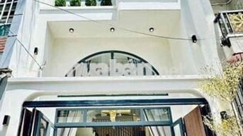 ĐỊNH CƯ CẦN BÁN GẤP NHÀ LÊ HỒNG PHONG,P2,QUẬN 5-GIÁ:5TỶ910/51,6M2