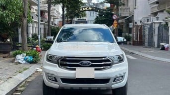 Chính chủ bán Ford Everest 2019 Titanium 2.0L 4x2