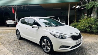 Kia Cerato 2014 1.6 AT Hatchback
