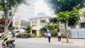 HOT HOT 1000M2 Sử dụng , Khu ĐAKAO Q1 , NGANG 18M , CHO KD NHÀ HÀNG