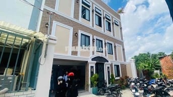 Khai Trương Căn Hộ Mới 100%… Nằm Sát Bên Văn Lang…Cầu Bình Lợi