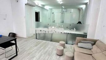 Cho thuê mặt bằng 60m2 XVNT gần Hàng Xanh