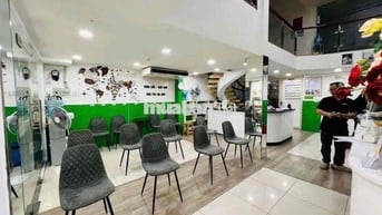 Cho thuê nhà HXH 285 CMT8 Q10 – Trệt 2 Lầu, 8x14m, Giá 85tr/tháng