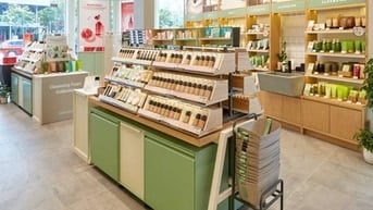 Tuyển người phụ bán hàng các khu vực 