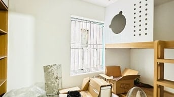 Chính chủ bán tập thể 40m2 tầng 2 lô góc 2 PN, vs khép kín. 2.68 tỷ