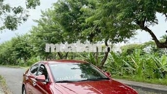 Hyundai Elantra, gia đình sử dụng, bảo dưỡng hãng