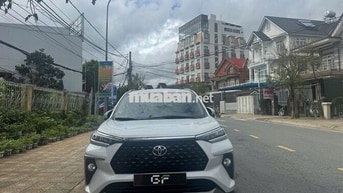 Toyota Veloz 2024 – 7 chỗ gia đình, siêu lướt