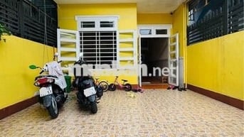 Cần bán nhanh căn nhà ở gần Ql22 , Tân Phú Trung 111,7m2 SHR giá 900tr