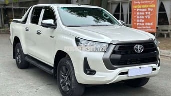Chính chủ bán Toyota Hilux 2.4E nhập Thái 2021