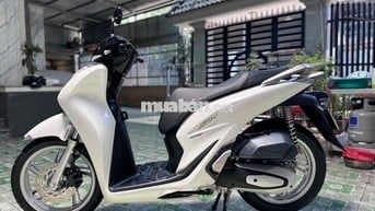 SH 160 ABS Trắng Đen 2024