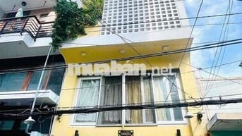 Nhà Trường Sa , Đường Ô Tô ,4.5x13.5m ,Kết Cấu 4 Tầng Hiện Đ