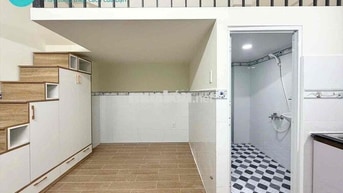 trống sẫn phòng có gác mới nằm gần chợ Thạch Đà , Công Viên Làng Hoa
