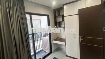 CCMN PHỐ PHAN KẾ BÍNH . 1N1K RỘNG 40M2. BAN CÔNG THOÁNG. GIÁ 7Tr8