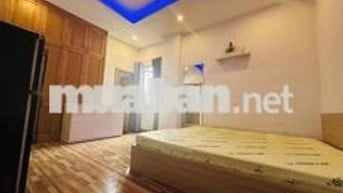 Cho thuê căn hộ full nội thất Sơn Trà gần cầu sông Hàn