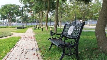 Bán đất mặt tiền  bờ sông công viên giá rẻ ,khu sadeco ven sông , 