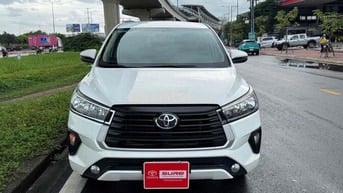 Innova 2023 2.0E MT - Chất xe đẹp- Giá còn giảm