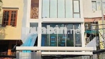 SIÊU HIẾM  - 22A Lê Trung Nghĩa- nhà ốp kính có gara siêu rộng