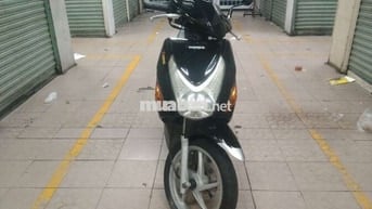 Xe tay ga click 110 đen