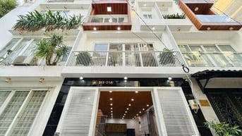 Bán gấp căn nhà siêu đẹp tại F16- 4PN- Phòng thờ- ngộp lắm rồi