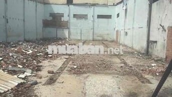 BÁN ĐẤT - 348m MẶT TIỀN- ĐƯỜNG XE TẢI- TIỆN PHÂN LÔ XÂY CHDV