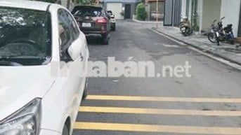 Cần bán lô đất khu giáo viên ngọc thụy long biên 80m mt 4,5 m giá 23 t