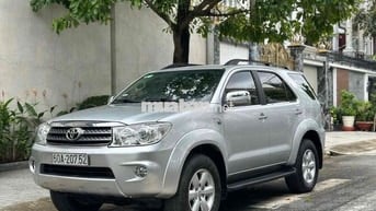 Toyota Fortuner 2009 2.7V - 117000 km