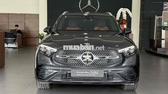 Mercedes Benz GLC 2023 - 800 km xám/ nâu