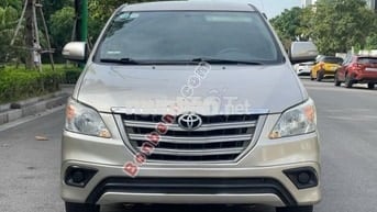 Toyota Innova 2.0E 2015