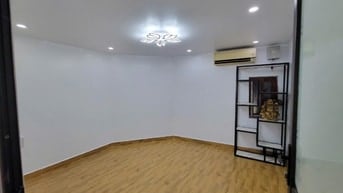 Bán nhà số đỏ chính chủ Hồng Bàng