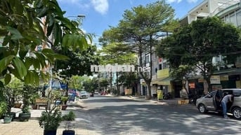 Nhà mặt tiền Kinh doanh 4x20. 4 Tấm khu Tên lửa Giá 20 Tr