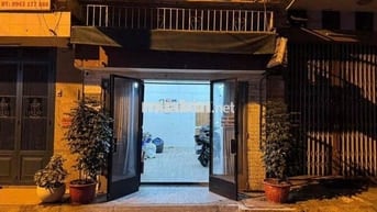 Mặt bằng kinh doanh gần chợ Phạm Văn Hai