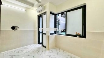PHÒNG ĐẸP CAO CẤP ĐẦY ĐỦ TIỆN NGHI THOÁNG MÁT