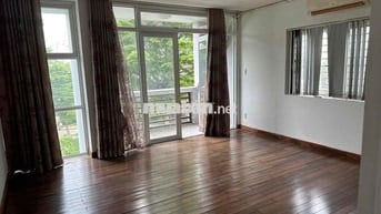 Phòng lớn 65m2 (tầng 2) KDC Kim Sơn Q7, tiện nghi như căn hộ mini