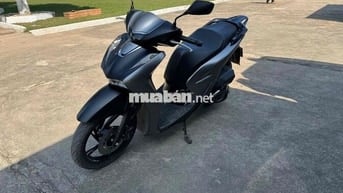 cần bán xe SH nguyên bản,chưa thay thế,nguyên zin