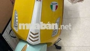 Xe Vespa Primevera đời 2015 một đời chủ.
