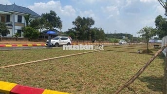 EM BÁN LÔ GÓC NẰM TRÊN TRỤC ĐƯỜNG LIÊN XÃ