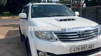 Toyota Fortuner 2016 2.4G 4x2 MT - 89000 km