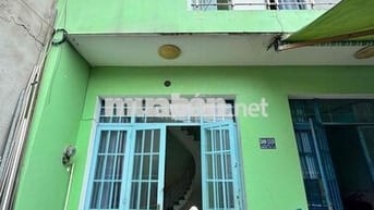 Nhà Nguyên Căn 2 phòng ngủ, 2wc mặt tiền hẻm xe hơi