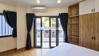 Cho Thuê Căn Hộ Ban Công Full Nội Thất ở Nguyễn Thiện Thuật Bình Thạnh
