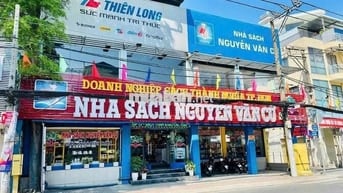Nhà Góc 2 MT Âu Cơ ngang 17x30; 3 tầng hơn 1200m2 sử dụng chỉ 120tr