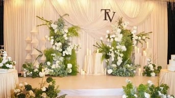 DỊCH VỤ TRANG TRÍ TIỆC CƯỚI-HỎI KHU VỰC HÀ ĐÔNG.
