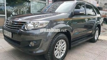 Toyota Fortuner 2013 2.7V 4x4 AT - 10000 km