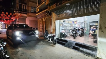 BÁN GẤP NHÀ Ô TÔ , CẦU GIẤY, LẠC LONG QUÂN,  SỔ VUÔNG , GIÁ 10.4 tỷ